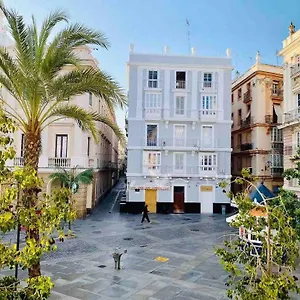 https://loft-el-chicuco-en-el-corazon-de-cadiz-con-wifi.es-andalucia.com