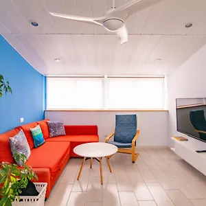 https://costa-lairaga.in-canary-islands.com