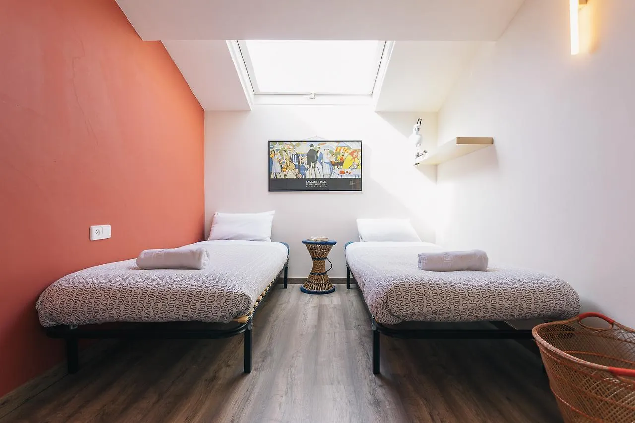 Sleep & Stay Luxury Top Floor Apt With Terrace Girona Spain